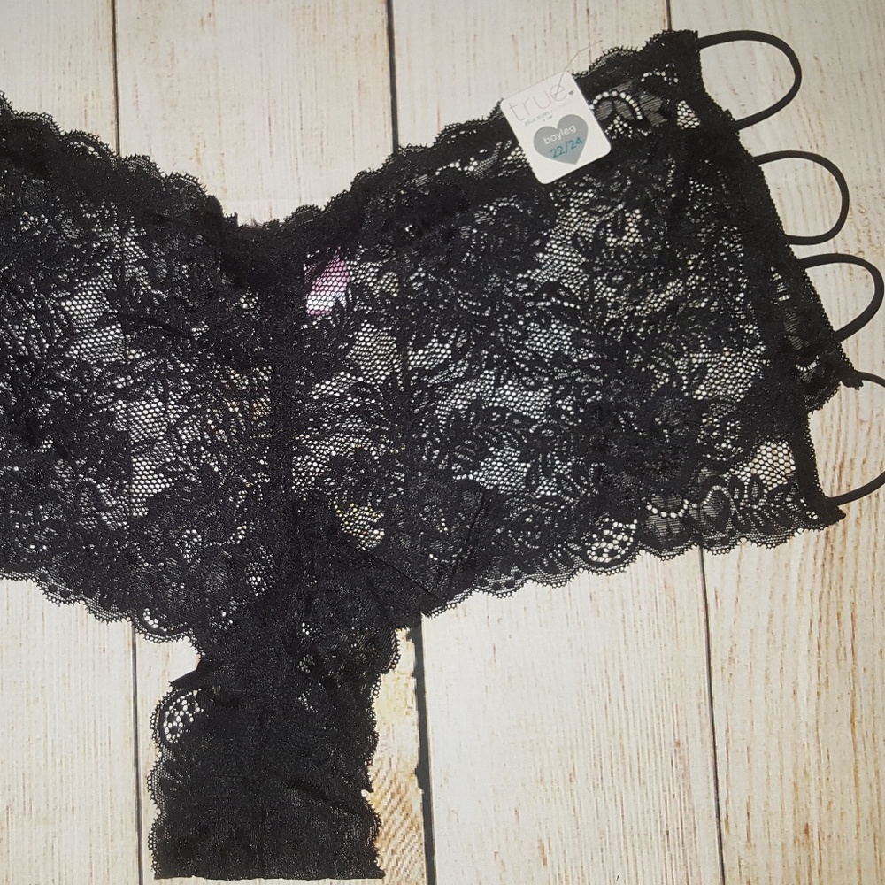 PLUS SIZE BOYLEG STRAPPY PANTY 22/24